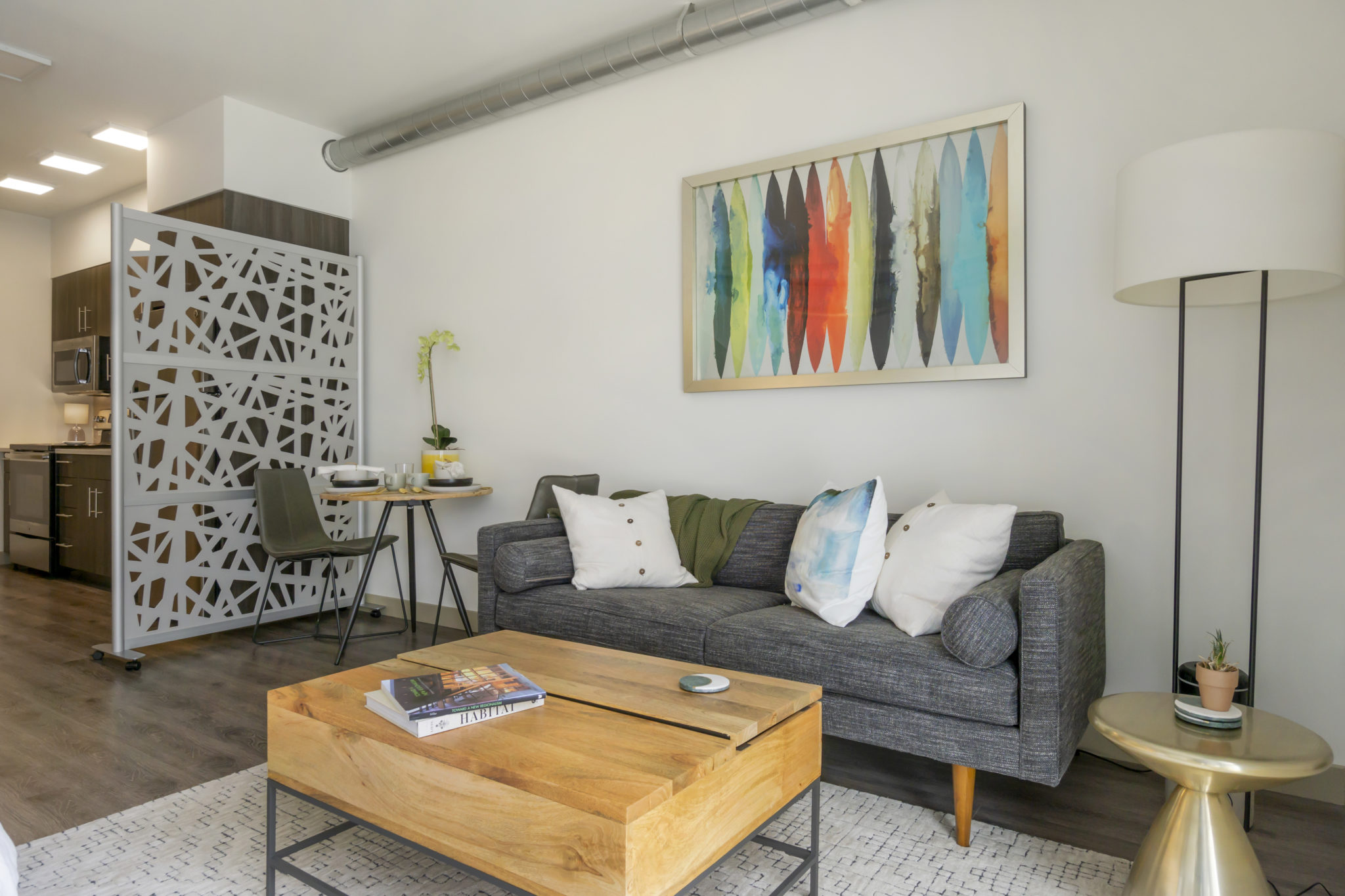 Bell Overlake I Elegant Redmond Apartments